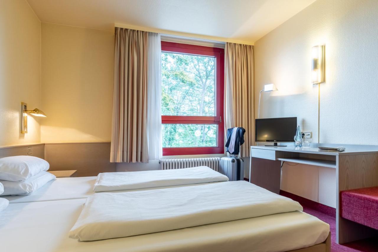 Hotel Baden-Baden Hotel Baden-Baden